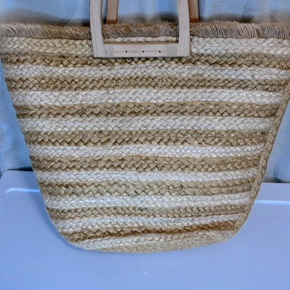 Antik Kraft Jute Boho Handbag Purse Wooden Handles - Picture 5 of 6